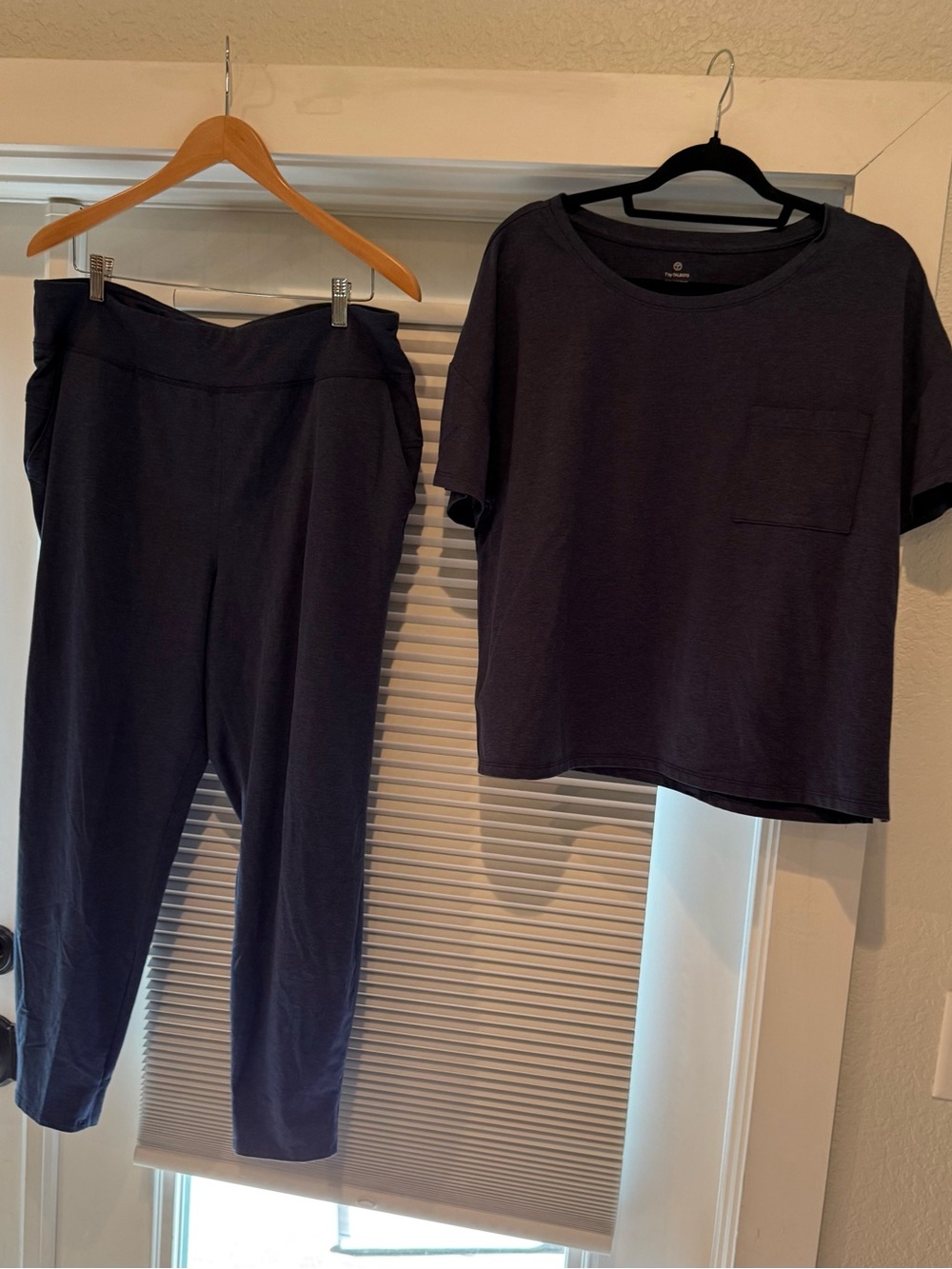 Talbots Navy Short-Sleeve Crop Top with Matching Jogger Leggings